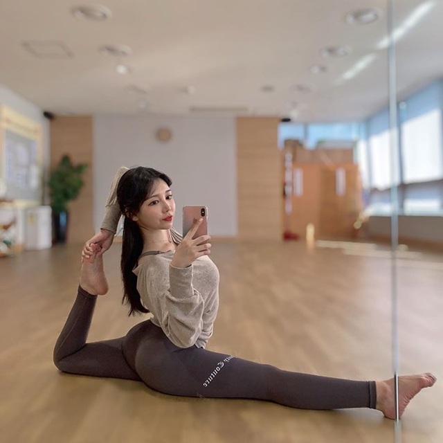 3 cô giáo yoga xinh nhất xứ Hàn được ví như người không xương - 20 3 cô giáo yoga xinh nhất xứ Hàn được ví như người không xương - 20