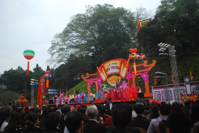 Dừng Lễ hội xuân đền Thượng lớn nhất tỉnh Lào Cai để phòng dịch - 1