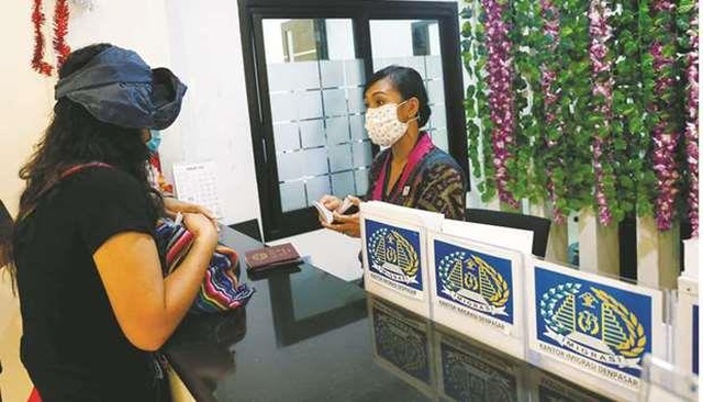 Du khách Trung Quốc ở lại nước ngoài để né dịch bệnh - 2