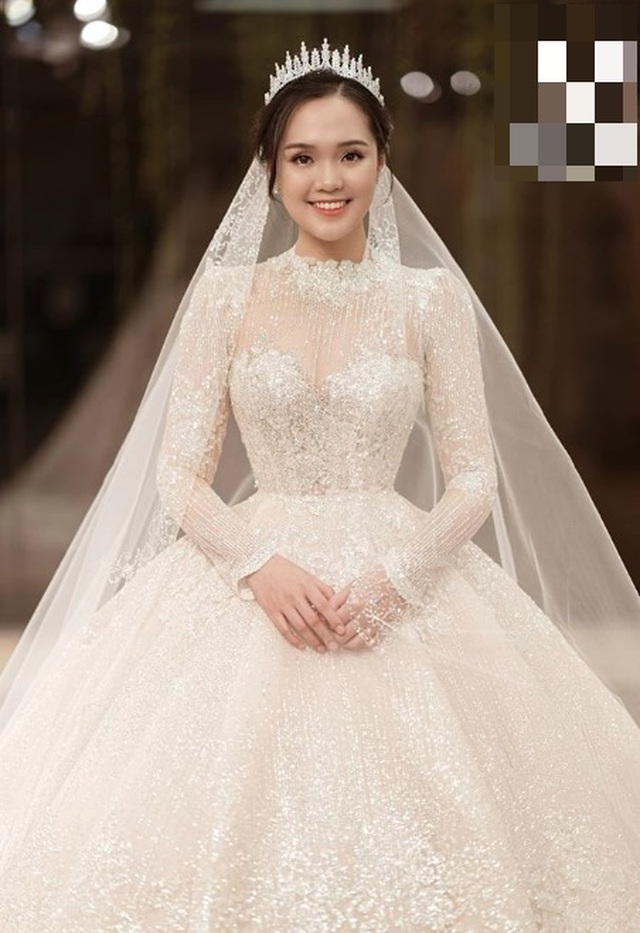 Đám cưới Duy Mạnh: Cô dâu chú rể sẽ diện trang phục hàng hiệu sang chảnh - 3 Đám cưới Duy Mạnh: Cô dâu chú rể sẽ diện trang phục hàng hiệu sang chảnh - 3