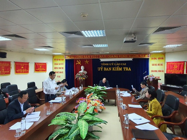 Xem xét thi hành kỷ luật Chánh Thanh tra thành phố Lào Cai - 1 Xem xét thi hành kỷ luật Chánh Thanh tra thành phố Lào Cai - 1