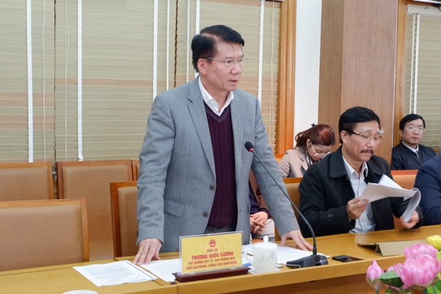 Tuyến đầu chống nCoV: Lào Cai tiếp nhận 216 người Việt từ tâm dịch - 5