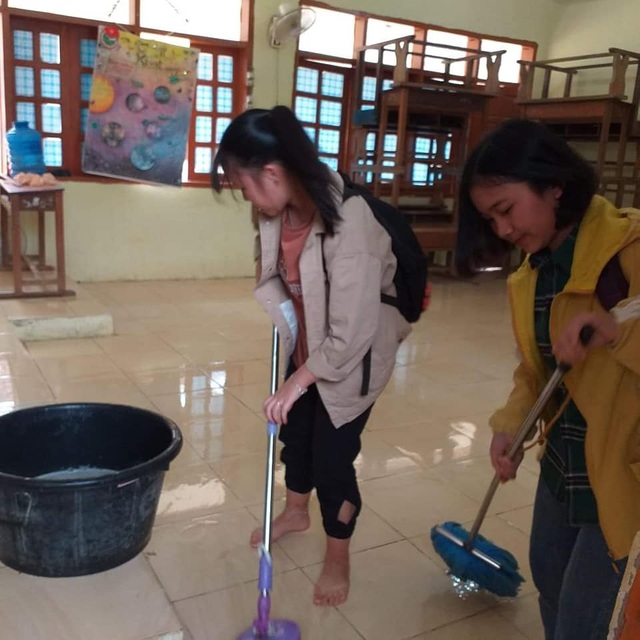 Nghệ An: Hàng trăm trường học phun thuốc khử trùng phòng chống virus Corona - 10 Nghệ An: Hàng trăm trường học phun thuốc khử trùng phòng chống virus Corona - 10