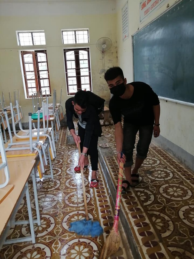 Nghệ An: Hàng trăm trường học phun thuốc khử trùng phòng chống virus Corona - 9 Nghệ An: Hàng trăm trường học phun thuốc khử trùng phòng chống virus Corona - 9