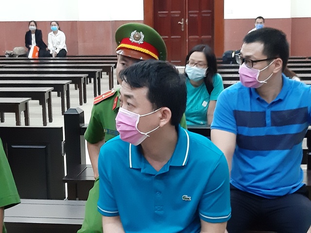 Thứ trưởng Bộ Y tế Trương Quốc Cường lại vắng mặt phiên xử vụ VN Pharma - 5 Thứ trưởng Bộ Y tế Trương Quốc Cường lại vắng mặt phiên xử vụ VN Pharma - 5