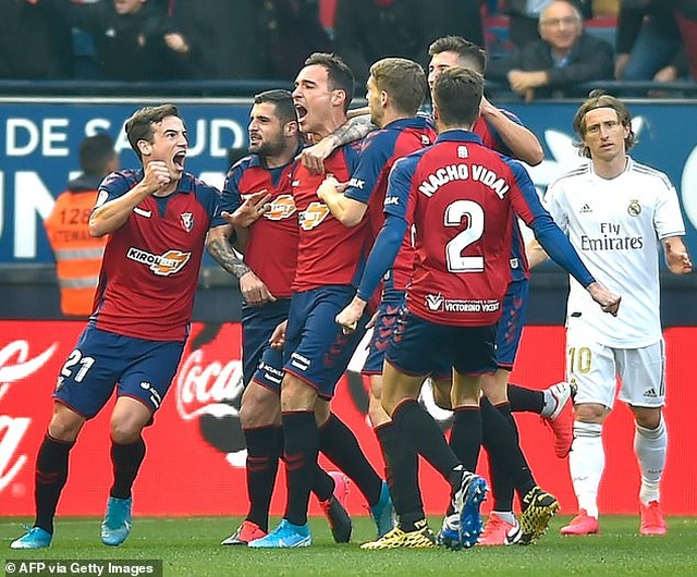 Osasuna 1-4 Real Madrid: Đoàn quân HLV Zidane vững ngôi đầu - 4