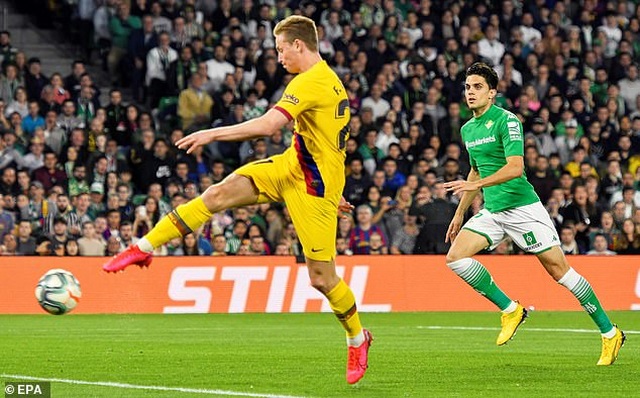 Betis 2-3 Barcelona: Chiến thắng nghẹt thở - 14