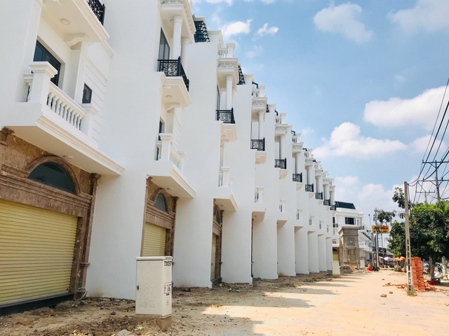 Chuyên gia Đinh Thế Hiển: Rủi ro khi đầu tư vào nhà phố đơn lẻ? - 1 Chuyên gia Đinh Thế Hiển: Rủi ro khi đầu tư vào nhà phố đơn lẻ? - 1