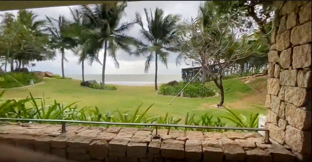 Cận cảnh biệt thự triệu đô bên bờ biển của gia đình Thu Minh - 8 Cận cảnh biệt thự triệu đô bên bờ biển của gia đình Thu Minh - 8