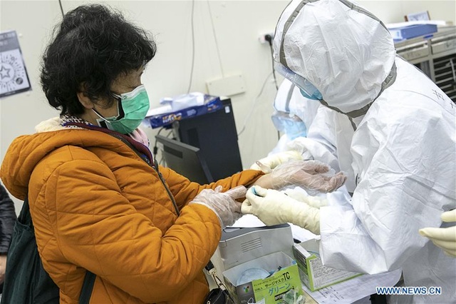 “Cuộc chiến” bên trong bệnh viện chống dịch corona tại Trung Quốc - 2