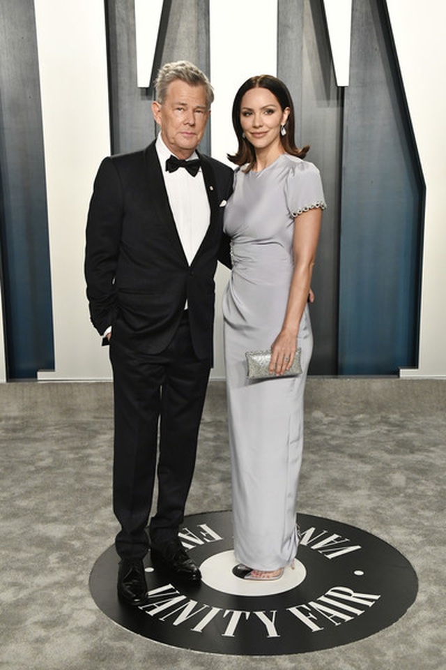 Người vận chuyển đưa bạn gái kém 20 tuổi dự tiệc Oscar - 6