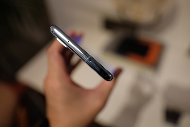 Cận cảnh bộ 3 smartphone Galaxy S20: Nâng cấp ấn tượng về camera - Ảnh minh hoạ 8