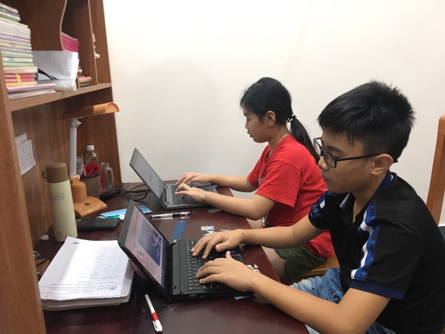 Hà Tĩnh: Tạm dừng tổ chức kỳ thi học sinh giỏi cấp tỉnh THPT - 1 Hà Tĩnh: Tạm dừng tổ chức kỳ thi học sinh giỏi cấp tỉnh THPT - 1