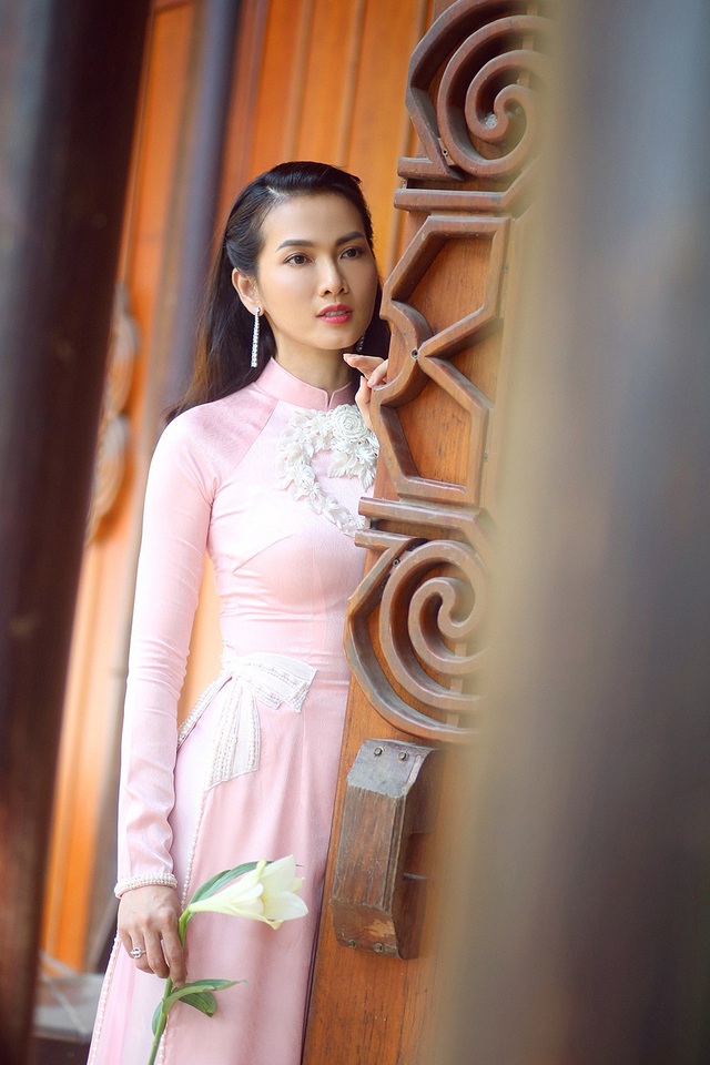 Người mẫu Anh Thư: Tôi học cách cười nhiều hơn mỗi ngày - 2 Người mẫu Anh Thư: Tôi học cách cười nhiều hơn mỗi ngày - 2