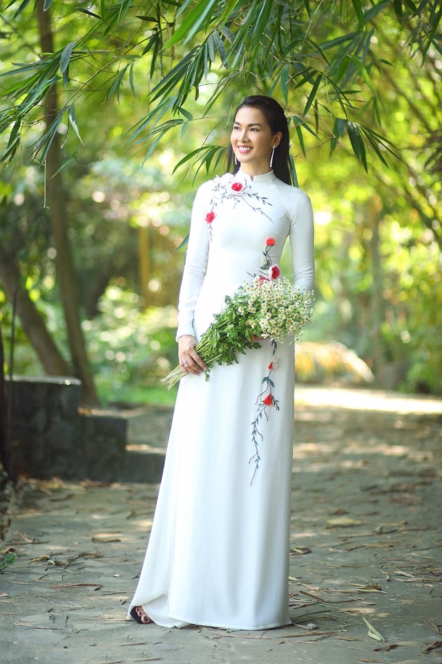 Người mẫu Anh Thư: Tôi học cách cười nhiều hơn mỗi ngày - 5 Người mẫu Anh Thư: Tôi học cách cười nhiều hơn mỗi ngày - 5