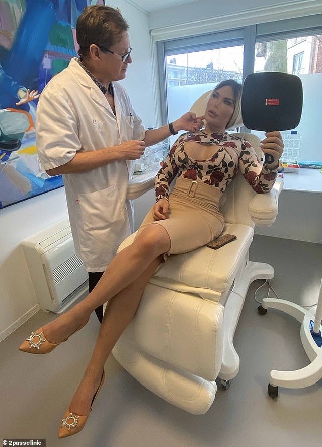 Rodrigo Alves tiếp tục phẫu thuật chuyển giới - 5 Rodrigo Alves tiếp tục phẫu thuật chuyển giới - 5