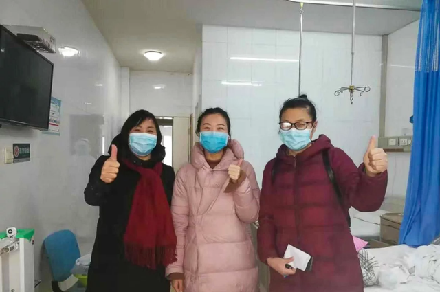 Câu chuyện thoát chết thần kỳ của bác sĩ Trung Quốc nhiễm virus corona