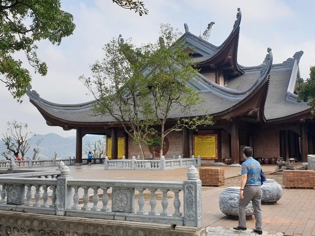 Nhà thờ Tứ Ân và nhà Tổ tại ngôi chùa Tam Chúc - 5 Nhà thờ Tứ Ân và nhà Tổ tại ngôi chùa Tam Chúc - 5