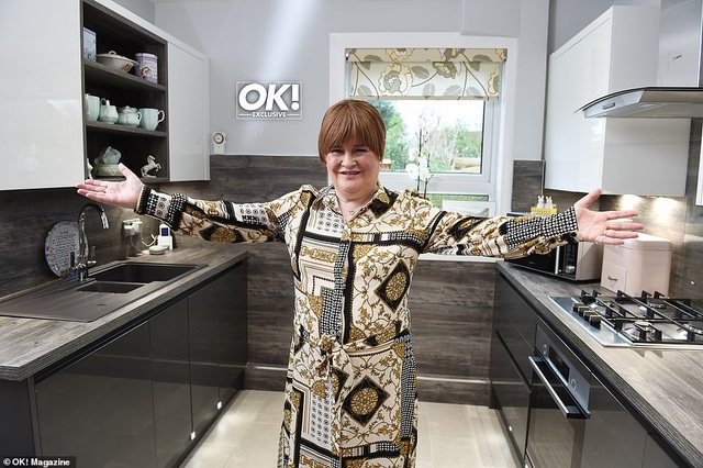 Susan Boyle và lần hiếm hoi khoe ngôi nhà nhỏ ấm cúng - 5