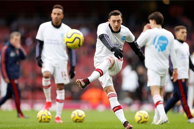 Những khoảnh khắc trong chiến thắng giòn giã của Arsenal trên sân Newcastle - 1