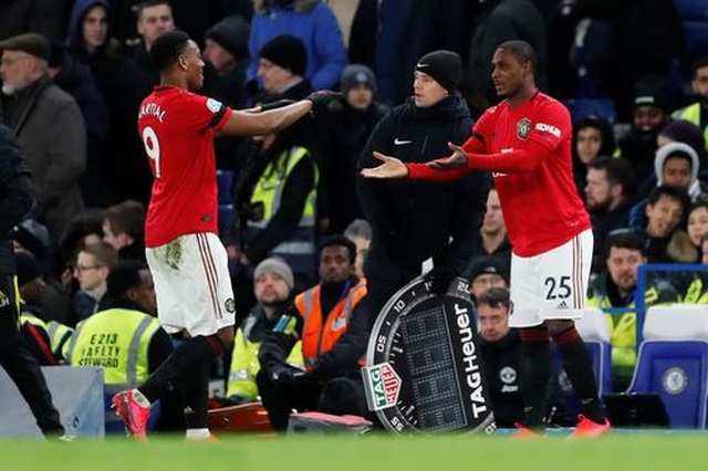 Những khoảnh khắc Man Utd hạ gục Chelsea tại Stamford Bridge - 21 Những khoảnh khắc Man Utd hạ gục Chelsea tại Stamford Bridge - 21