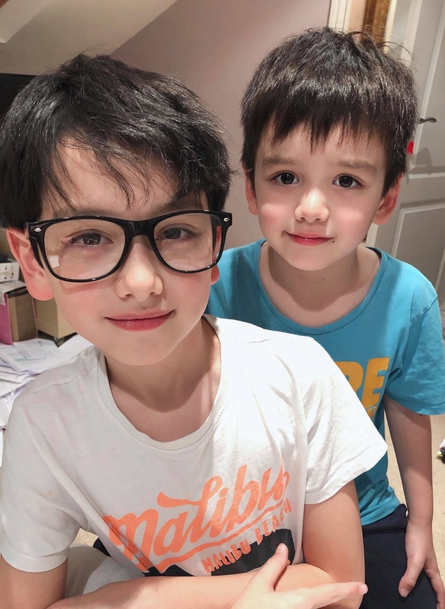 Cậu bé 10 tuổi là con lai Việt – Anh sở hữu gương mặt đẹp như tranh vẽ - 7 Cậu bé 10 tuổi là con lai Việt – Anh sở hữu gương mặt đẹp như tranh vẽ - 7