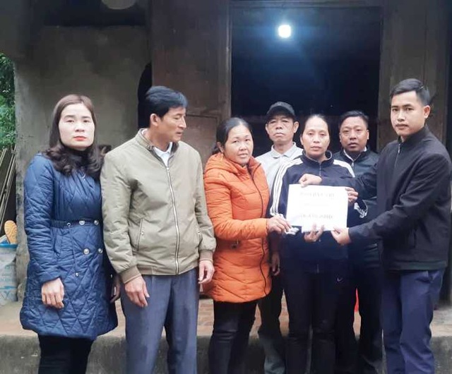 Trao hơn 87 triệu đồng bạn đọc giúp đỡ 2 hoàn cảnh éo le ở Nghệ An - 3 Trao hơn 87 triệu đồng bạn đọc giúp đỡ 2 hoàn cảnh éo le ở Nghệ An - 3