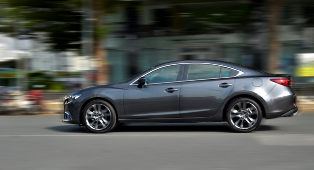 Cơ hội hấp dẫn sở hữu sedan phân khúc đẳng cấp nhất của Mazda - 4 Cơ hội hấp dẫn sở hữu sedan phân khúc đẳng cấp nhất của Mazda - 4