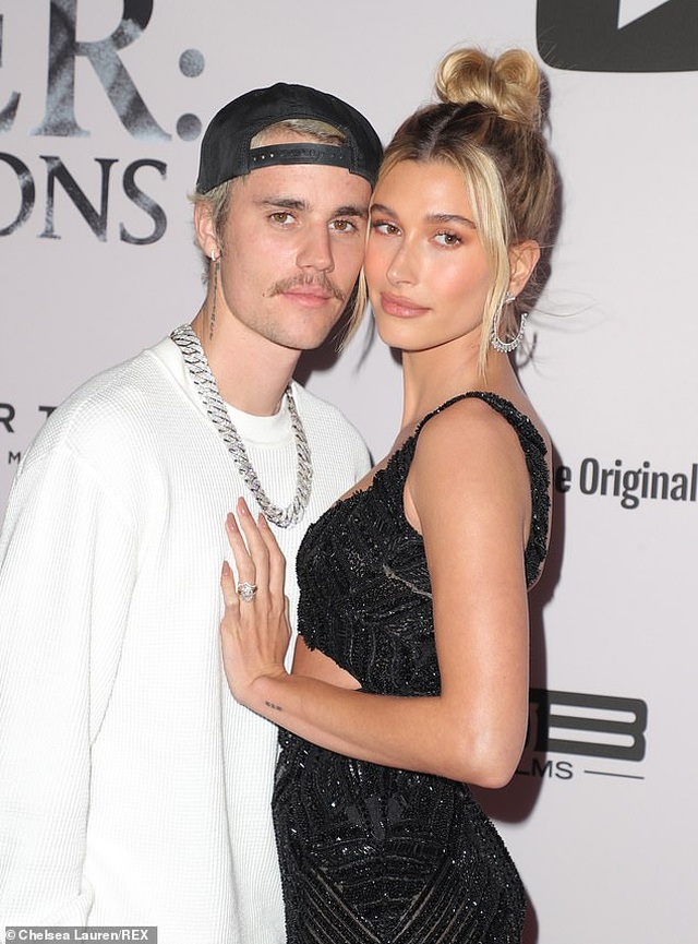 Hailey Bieber tiết lộ về cuộc sống vợ chồng - 2