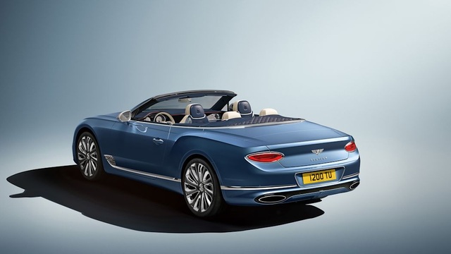 Bentley Continental GT Mulliner Convertible gây chú ý bằng sự cầu kỳ - 5