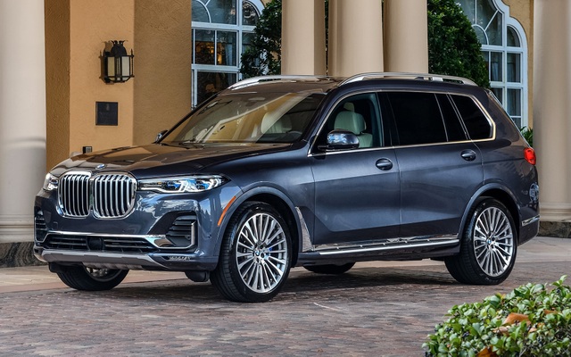 BMW X7 bị triệu hồi vì đèn hậu không đủ sáng - 1