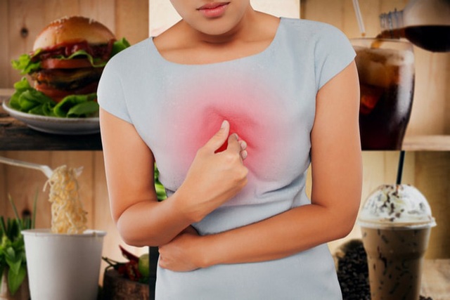 Khổ sở vì chứng ợ nóng? Bạn nên xem cách khắc phục ngay để tránh nguy cơ mắc ung thư thực quản - 5 Khổ sở vì chứng ợ nóng? Bạn nên xem cách khắc phục ngay để tránh nguy cơ mắc ung thư thực quản - 5