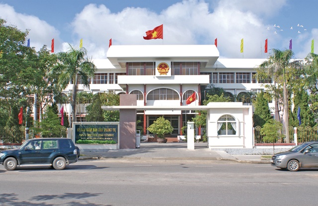 Kiểm điểm Chủ tịch, các Phó Chủ tịch tỉnh Quảng Trị liên quan sai phạm - 1 Kiểm điểm Chủ tịch, các Phó Chủ tịch tỉnh Quảng Trị liên quan sai phạm - 1