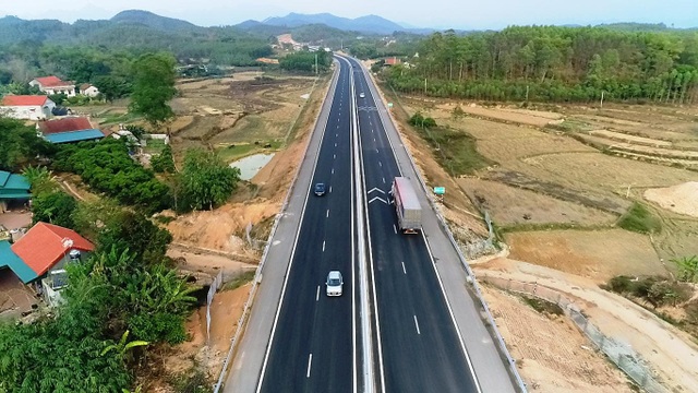 Phương tiện giảm mạnh trên tuyến đường thông thương Việt Nam - Trung Quốc - 2 Phương tiện giảm mạnh trên tuyến đường thông thương Việt Nam - Trung Quốc - 2