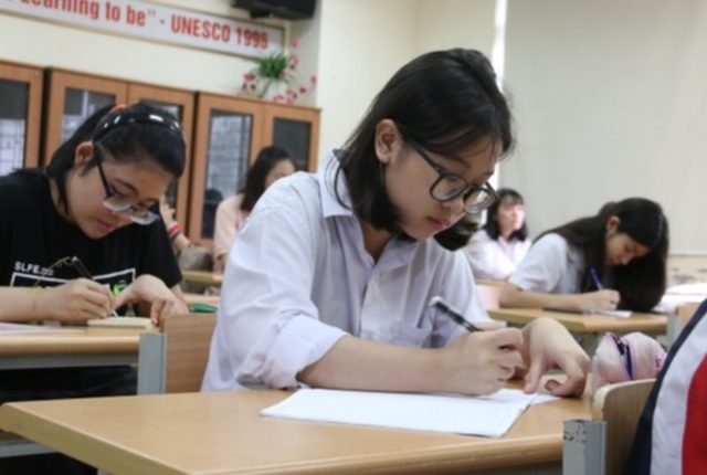 Đề tham khảo môn Ngữ văn tốt nghiệp THPT: Có câu hỏi gắn với thực tế - 3 Đề tham khảo môn Ngữ văn tốt nghiệp THPT: Có câu hỏi gắn với thực tế - 3