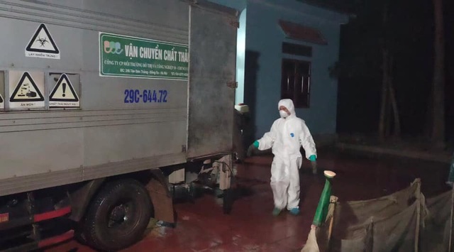 Hà Nội: Phát hiện đối tượng thu gom 620kg khẩu trang y tế đã qua sử dụng - 2 Hà Nội: Phát hiện đối tượng thu gom 620kg khẩu trang y tế đã qua sử dụng - 2