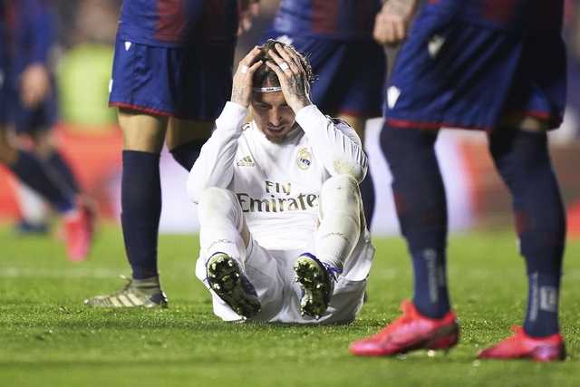 Real Madrid đón tin dữ sau trận thua sốc - 2