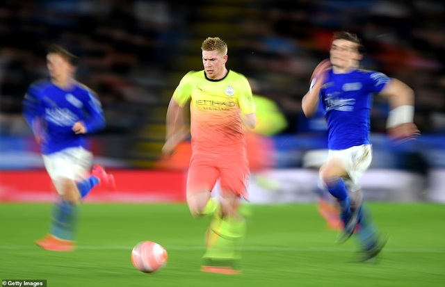 Những khoảnh khắc chiến thắng của Man City trên sân Leicester - 6 Những khoảnh khắc chiến thắng của Man City trên sân Leicester - 6