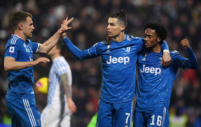 C.Ronaldo đều đặn nổ súng, Juventus xây chắc ngôi đầu - 1