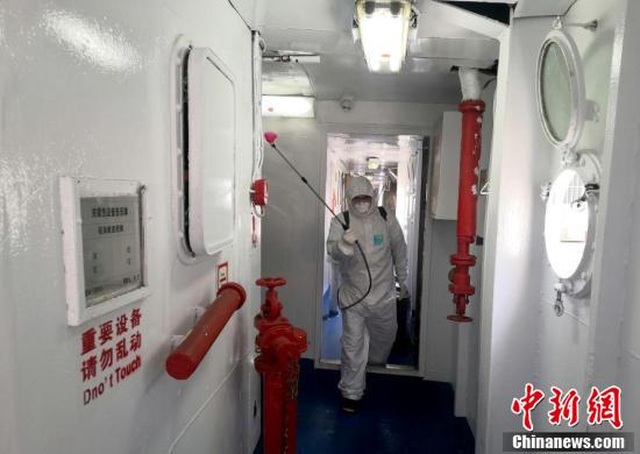Du thuyền hạng sang làm nơi ở cho các y bác sỹ tuyến đầu chống Covid-19 - 4 Du thuyền hạng sang làm nơi ở cho các y bác sỹ tuyến đầu chống Covid-19 - 4