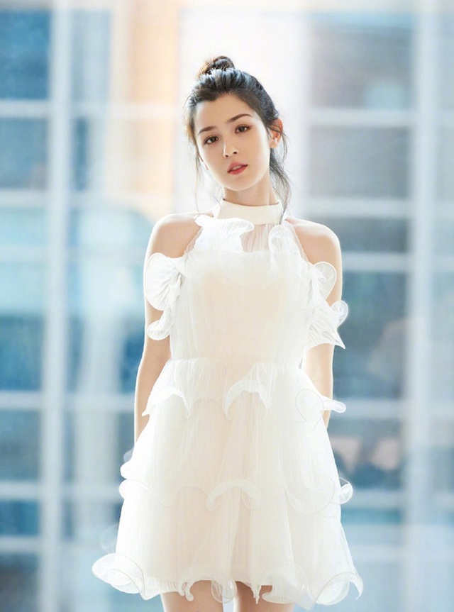 Mỹ nhân Tân Cương đáp trả khi bị nghi lộ clip “nóng” - 10 Mỹ nhân Tân Cương đáp trả khi bị nghi lộ clip “nóng” - 10