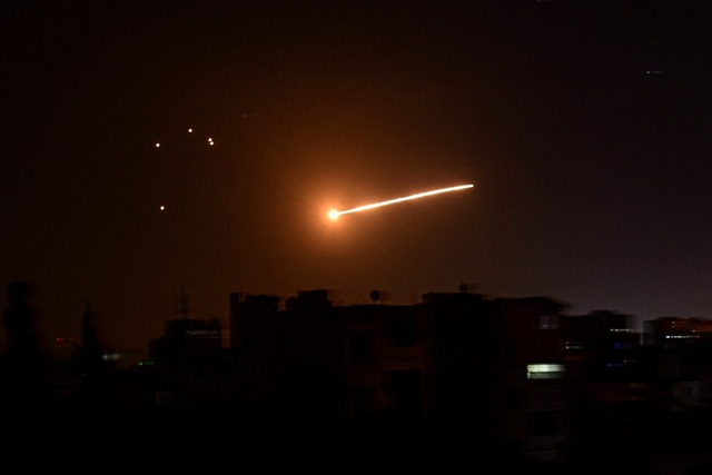 Thủ đô Syria rung chuyển vì các đợt không kích của Israel