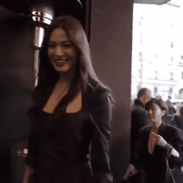 Song Hye Kyo xinh đẹp tại tuần lễ thời trang Milan - 9 Song Hye Kyo xinh đẹp tại tuần lễ thời trang Milan - 9