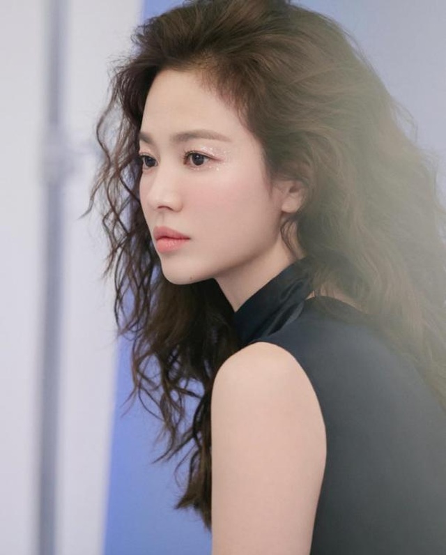 Song Hye Kyo xinh đẹp tại tuần lễ thời trang Milan - 15 Song Hye Kyo xinh đẹp tại tuần lễ thời trang Milan - 15