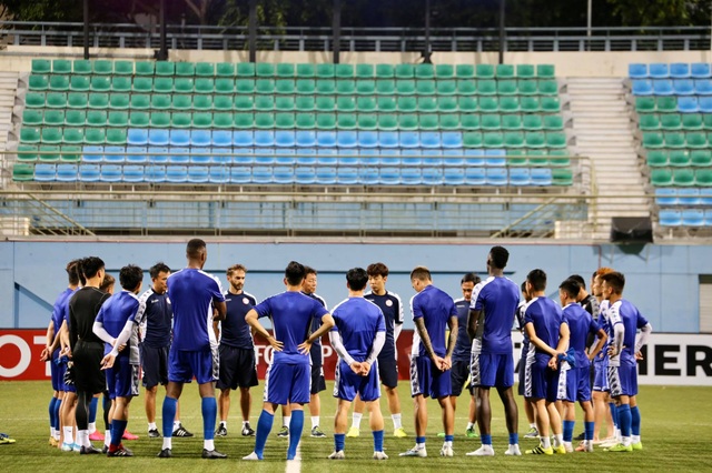Hougang United - TPHCM: Chờ Công Phượng toả sáng - 2 Hougang United - TPHCM: Chờ Công Phượng toả sáng - 2