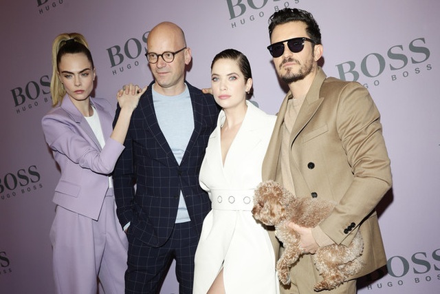 Siêu mẫu Bella Hadid trình diễn ấn tượng tại Milan - 6 Siêu mẫu Bella Hadid trình diễn ấn tượng tại Milan - 6