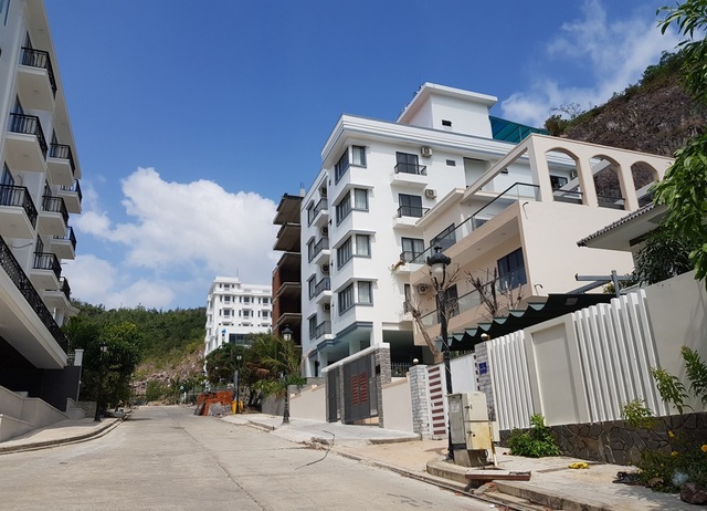 Khánh Hòa giám sát xử lý biệt thự Ocean View xây sai quy hoạch - 3