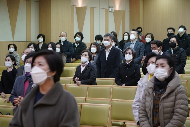Gần 1.000 người nhiễm virus corona, Hàn Quốc cấp tập ngăn dịch bùng phát - Ảnh minh hoạ 6