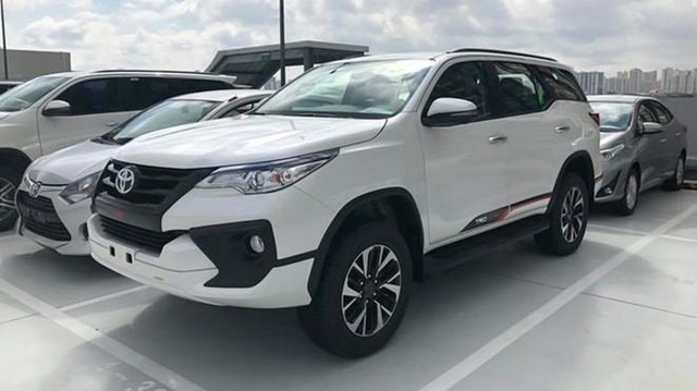 Xe SUV giảm giá sâu chưa từng thấy, thời điểm vàng cho khách mua - 2 Xe SUV giảm giá sâu chưa từng thấy, thời điểm vàng cho khách mua - 2