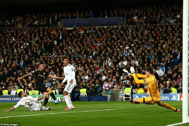 Những khoảnh khắc Man City hạ gục Real Madrid tại Bernabeu - 8